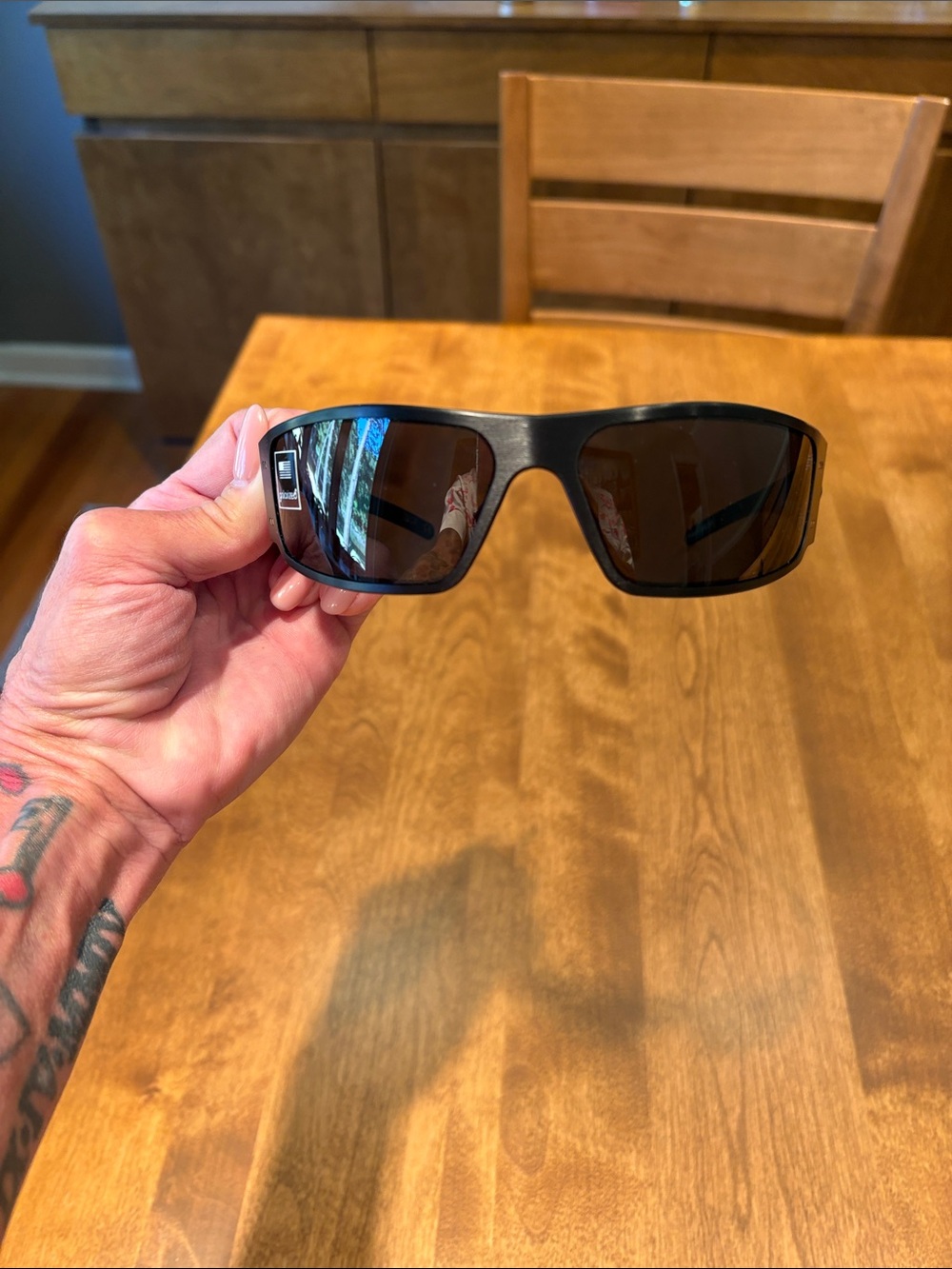 GATORZ Magnum Eyewear Black Sunglasses with Brown Lenses - Picture 4 of 6